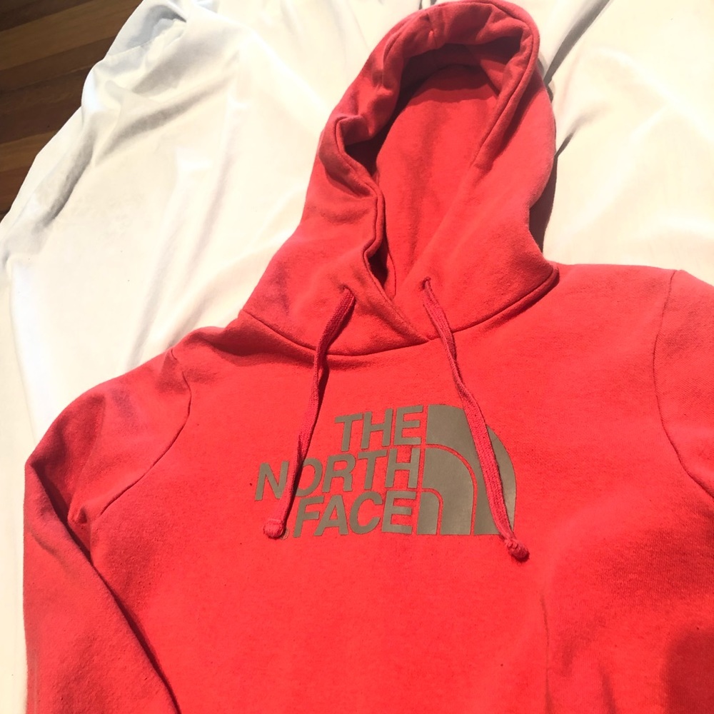 THE NORTH FACE Pink Sweatshirt with Hood